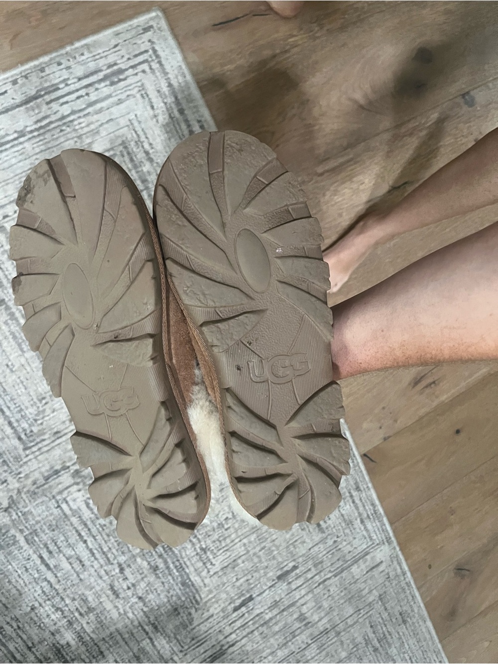 UGG Chestnut Suede Shearling Clog Slippers with Cream Collar - Picture 4 of 4